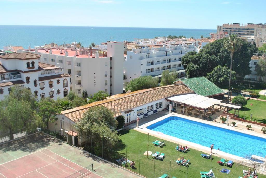 Апартаменты Carihuela Park Palace - Cocasa Торремолинос Экстерьер фото